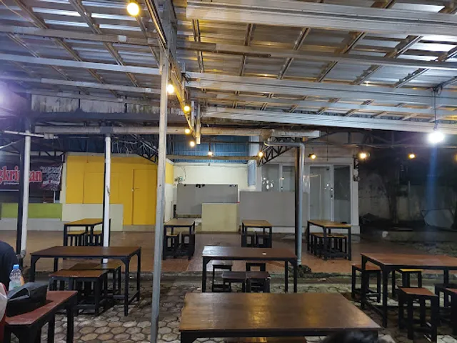 Angkringan Pak Lik Jogja (Bunyamin Residence)