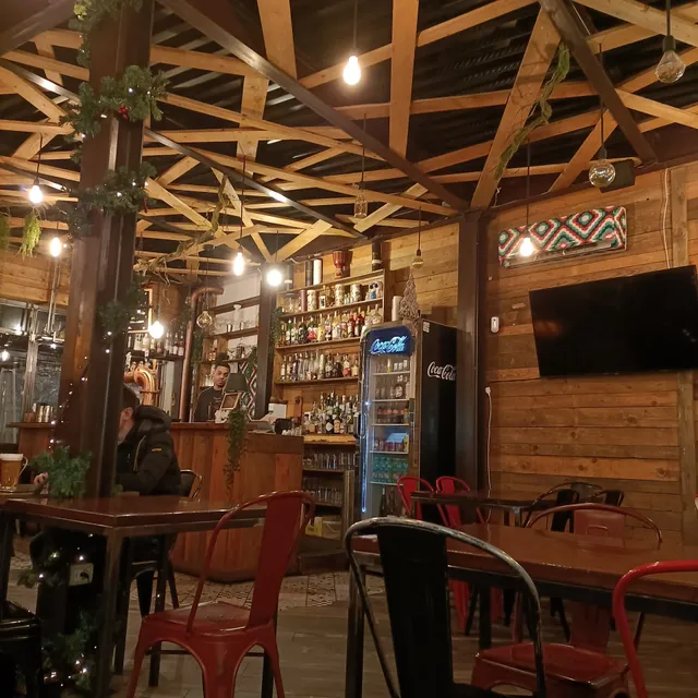 Mosy - Grill House & Cocktail Temple