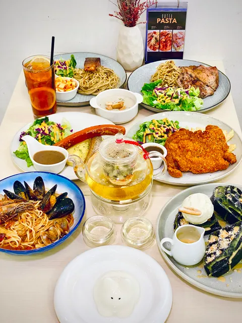 Ohtea Western Cuisine & Cafe Menjalara