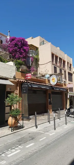 Poulets à Gogo LAVANDOU