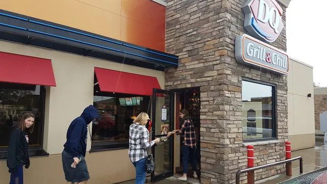 Dairy Queen Grill & Chill