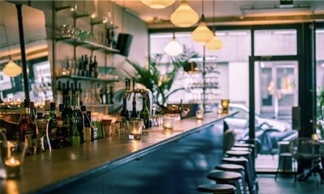 Lola’s Food Garage