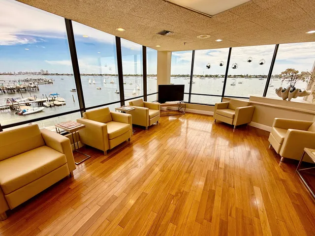 John S. Ledakis DDS, PA & Associates – West Palm Beach