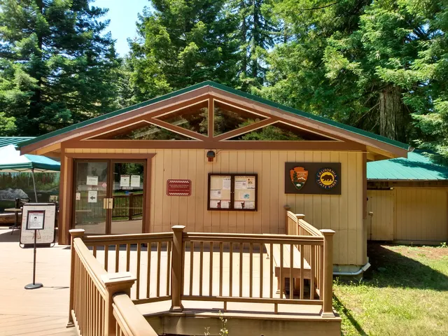 Hiouchi Visitor Center