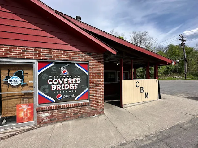 Covered Bridge Market & Pizzeria