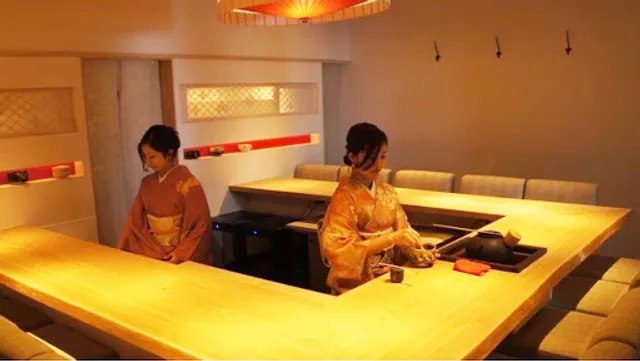 aya /昼からあいてる和風バー