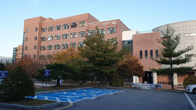 Hanbat National University