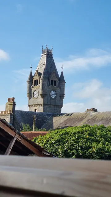 Highlander Bunkhouse