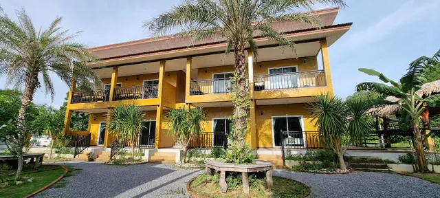 Sea Side Home Resort