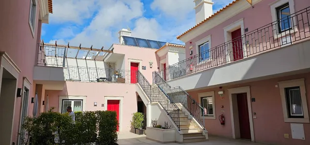 Cardeal Suites & Apartments