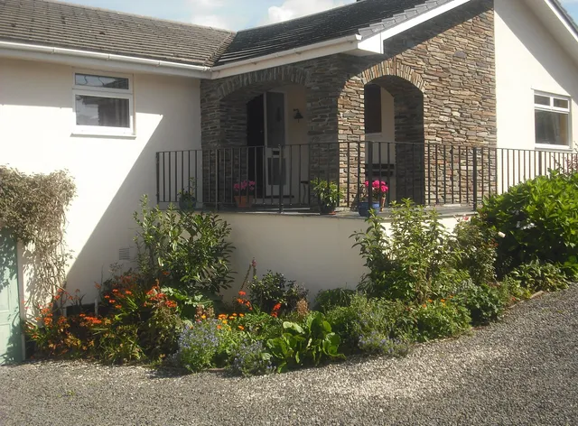 Clouds at Stoke Self Catering Bungalow