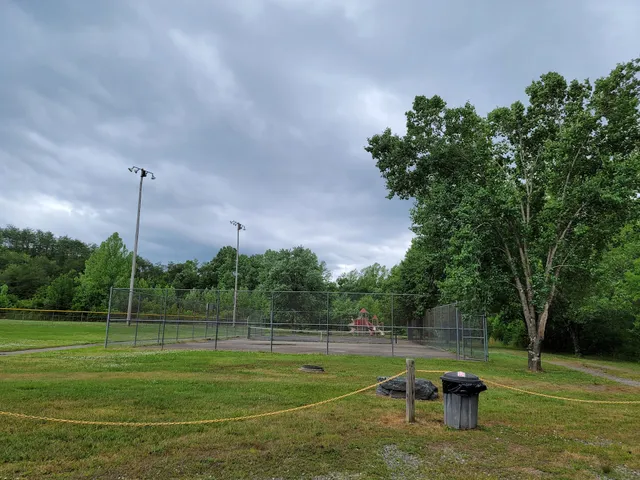 Stoneville Memorial Park