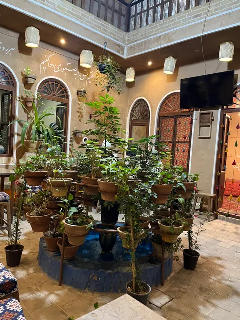 کافه سنتی تنورک