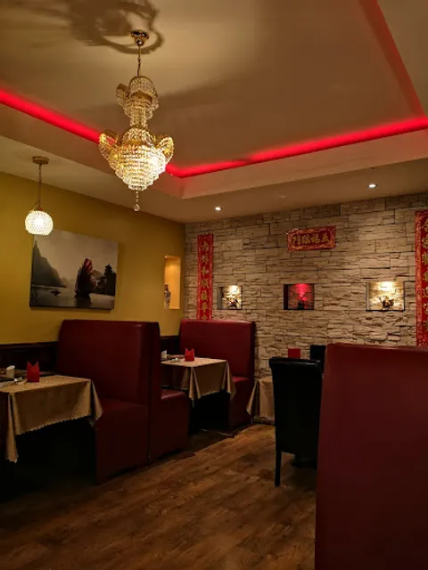 Redragon Chinese Fusion Restaurant