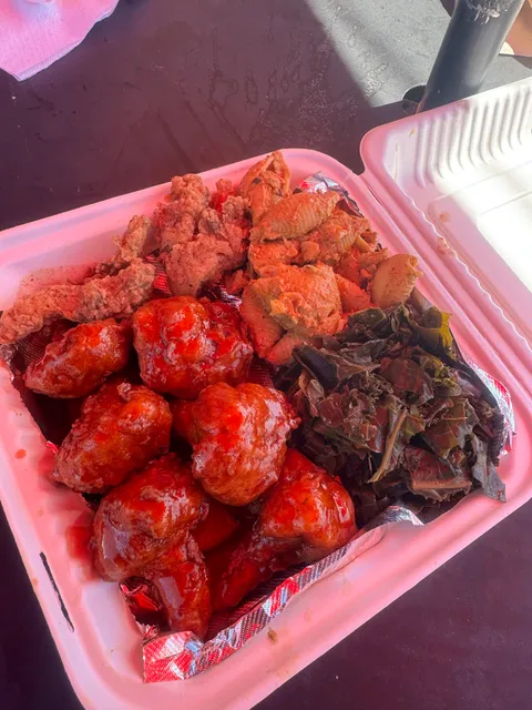 Hot Sauce and Pepper