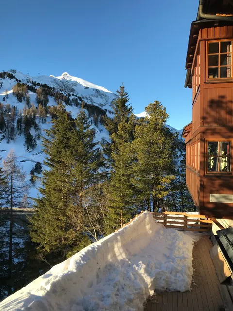 Apparthotel Zirbenhof