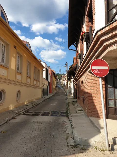 Aradi Apartman, Pécs