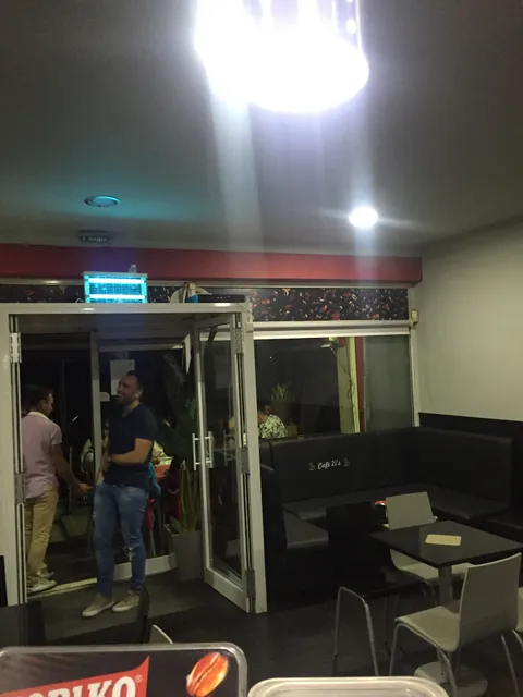 Café 2 I'S - José Luís Peixoto Batista