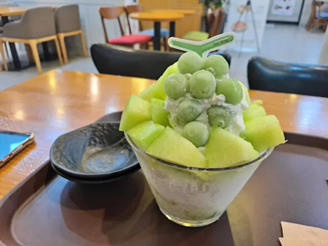 설빙인후점