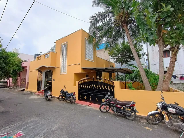 YAASH VILLA - ( Home Stay , Ac Rooms )