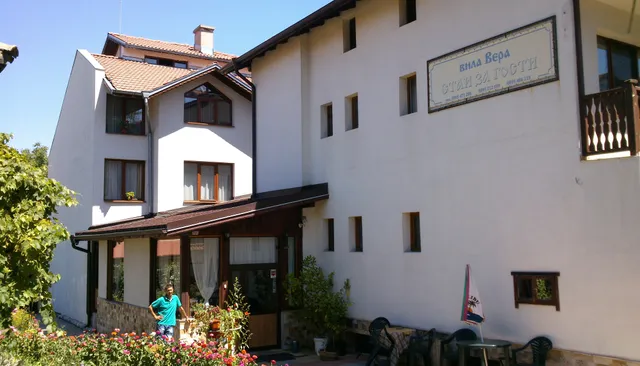Guest House "Vera"