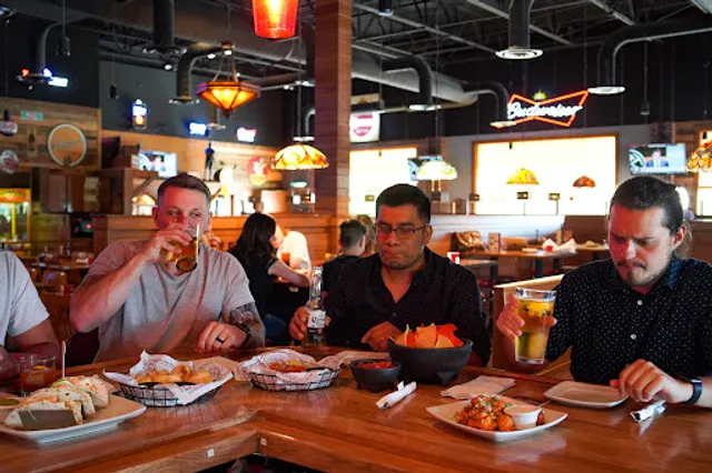 Beer Barrel Pizza & Grill