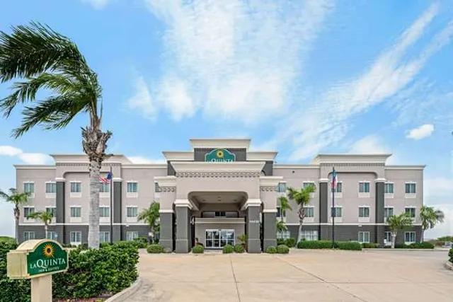 La Quinta Inn & Suites by Wyndham Corpus Christi-N Padre Isl
