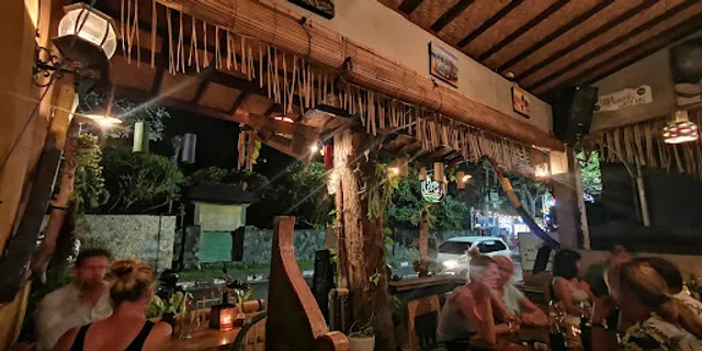 Warung Coconut Tree
