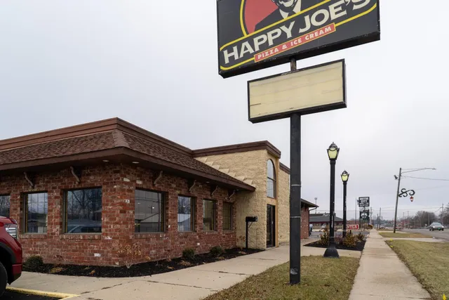 Happy Joe's Pizza & Ice Cream - Kewanee