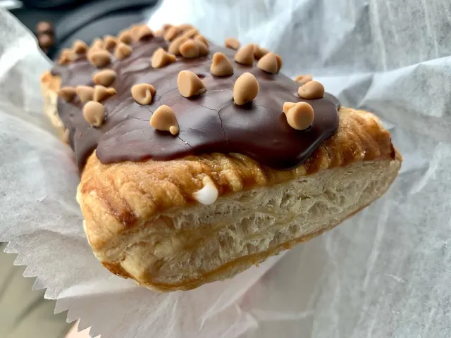 P & B's Sweets & Eats