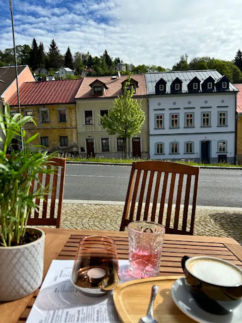 Vigvam Jáchymov CAFFE BAR