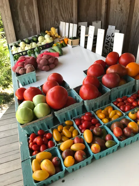 Cedar Corner Produce Stand