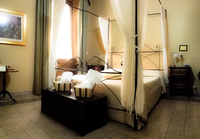 Domus Carmanello - Bed and Breakfast