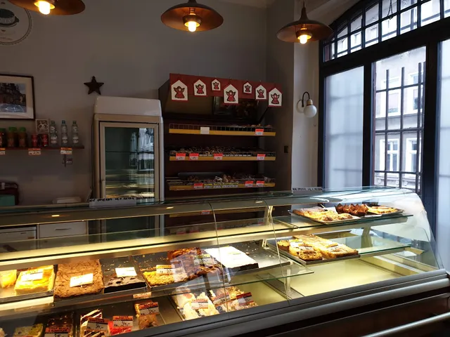 Paradowski SC. bakery