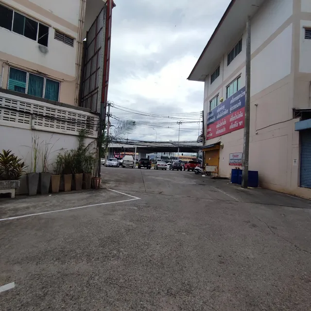 แพลทินั่ม แอร์พอร์ต