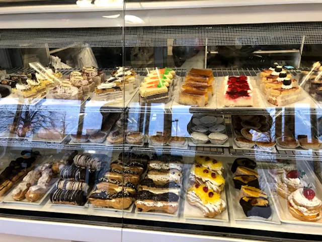 Golden Grains Bakery Cafe & Deli Ltd