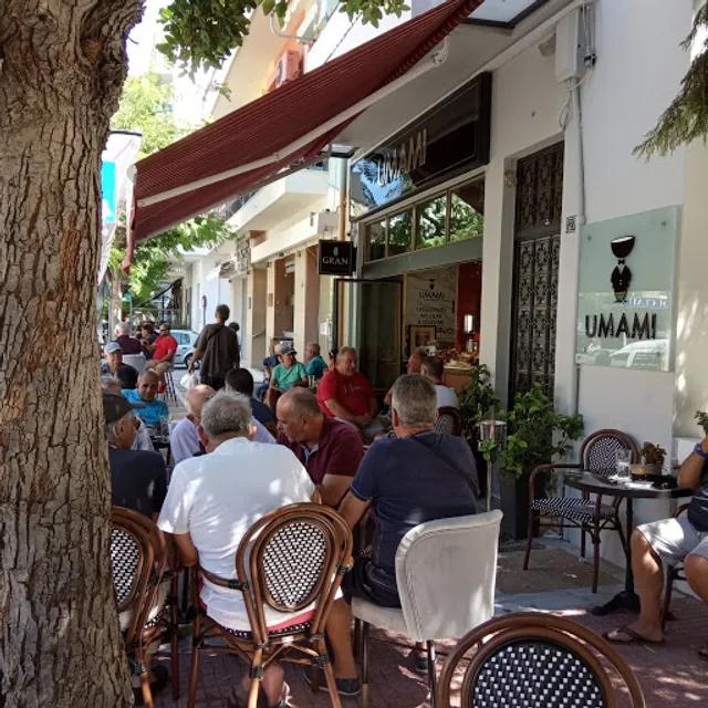 UMAMI coffee & brunch