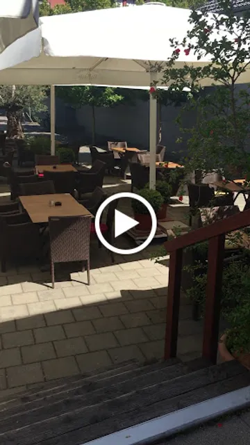 Pizzeria Raffaele | Restaurant & Lounge Bar