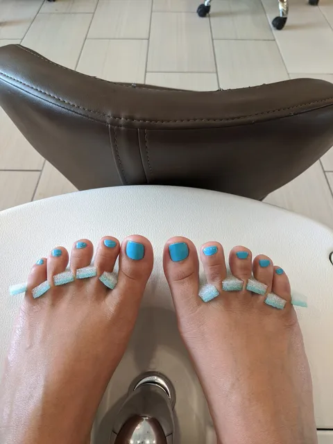 Elite Nail Spa at Oak Lawn (30% OFF Tuesday-Thursday)