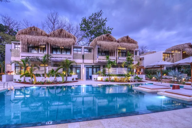 The Gilded Iguana Surf Hotel