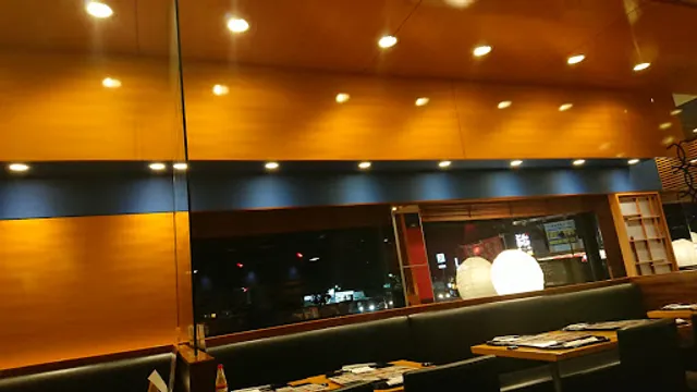 Yomenya Goemon Kumamoto Hikarinomori Store