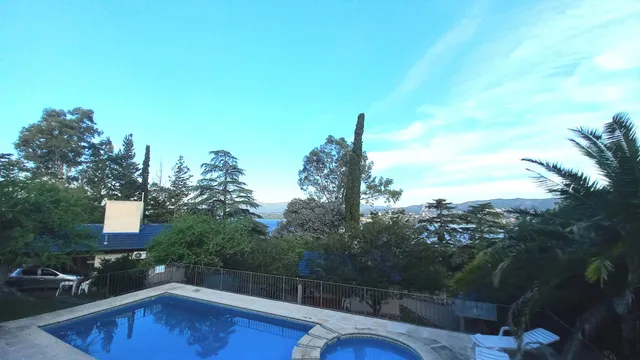 Los Pinos Aires del Lago. Cabañas