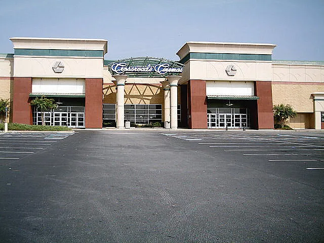 AMC Conyers Crossing 16