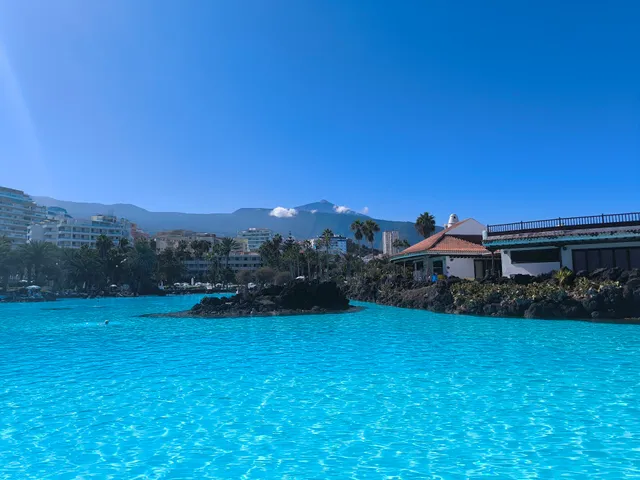 Costa Martiánez- Ocio Cultura y Gastronomía