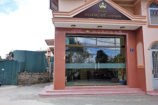Hoàng Đế Hotel