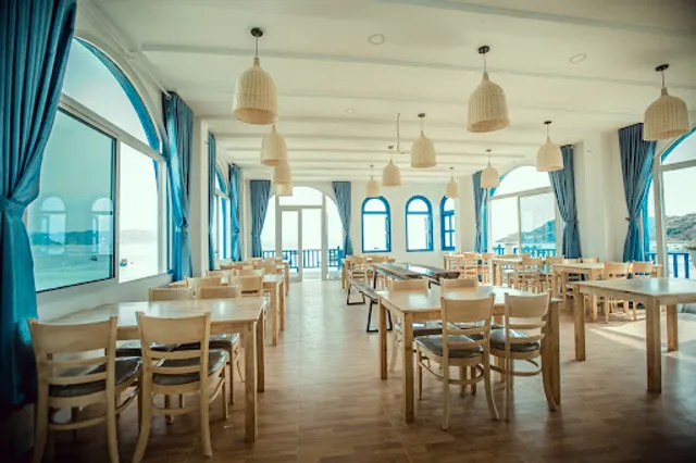 Coco Jambo Quy Nhơn - Nhà hàng Hải sản ngon Kỳ Co, Eo Gió