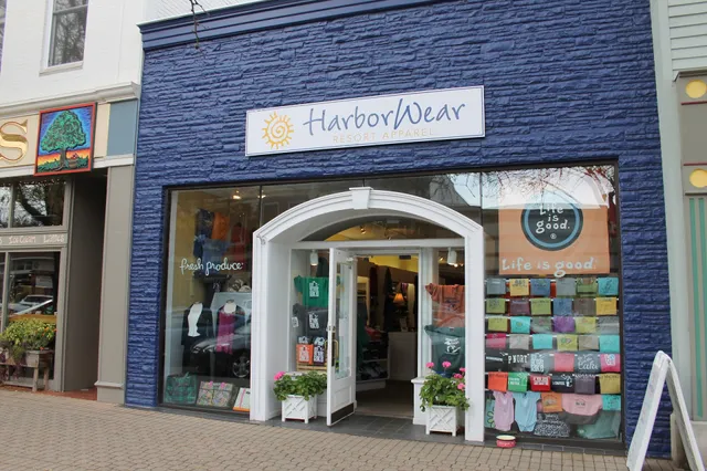 Harbor Wear of Holland