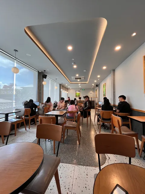 Phúc Long Tea & Coffee - 415 Nguyễn Thị Thập