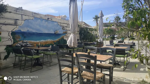 KANAVATSO (Μουσικό καφενείο)