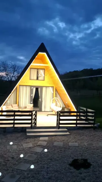 Căsuța de la fermă